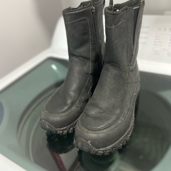 Merrill - Mens Gortex weather proof winter boots - SZ 7 - Picture 2 of 12